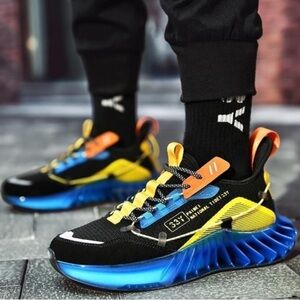 ROVUX 33Y Lace Up Sneakers Blue/Black
NWOB